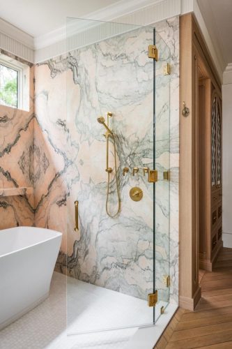 Slow Water glass shower